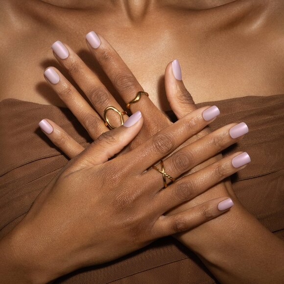 Kiss Bare but Better Premium Short Length Nails - Spicy - Picture 4 of 7